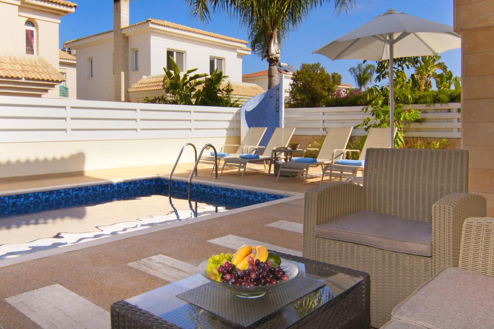 Villa Alyson Paralimni Exterior foto